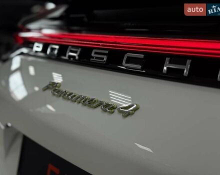 Белый Порше Панамера, объемом двигателя 2.89 л и пробегом 59 тыс. км за 99500 $, фото 27 на Automoto.ua