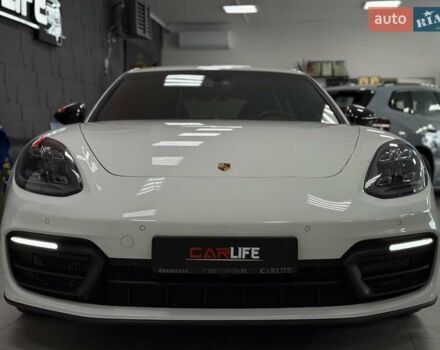 Белый Порше Панамера, объемом двигателя 2.89 л и пробегом 59 тыс. км за 99500 $, фото 16 на Automoto.ua