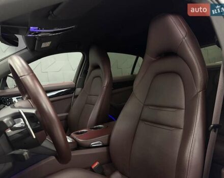 Белый Порше Панамера, объемом двигателя 2.89 л и пробегом 59 тыс. км за 99500 $, фото 50 на Automoto.ua