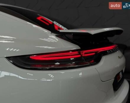 Белый Порше Панамера, объемом двигателя 2.89 л и пробегом 59 тыс. км за 99500 $, фото 32 на Automoto.ua