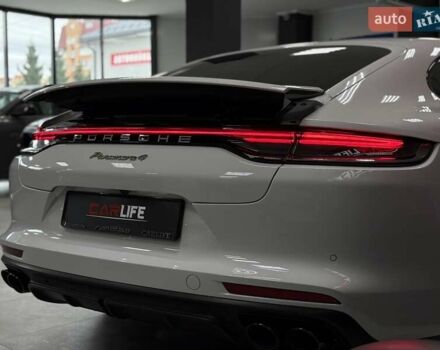 Белый Порше Панамера, объемом двигателя 2.89 л и пробегом 59 тыс. км за 99500 $, фото 25 на Automoto.ua