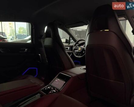 Белый Порше Панамера, объемом двигателя 2.89 л и пробегом 59 тыс. км за 99500 $, фото 65 на Automoto.ua