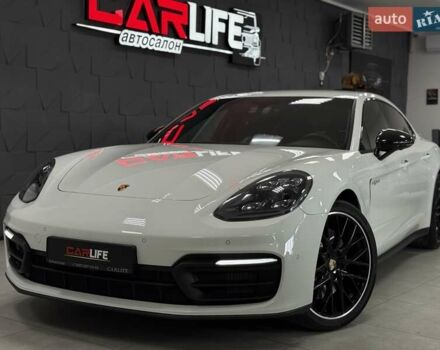 Белый Порше Панамера, объемом двигателя 2.89 л и пробегом 59 тыс. км за 99500 $, фото 5 на Automoto.ua