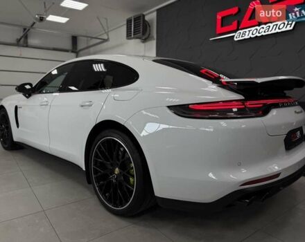 Белый Порше Панамера, объемом двигателя 2.89 л и пробегом 59 тыс. км за 99500 $, фото 38 на Automoto.ua