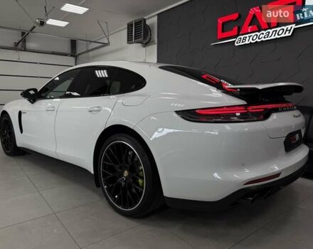 Белый Порше Панамера, объемом двигателя 2.89 л и пробегом 59 тыс. км за 99500 $, фото 36 на Automoto.ua