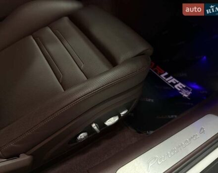 Белый Порше Панамера, объемом двигателя 2.89 л и пробегом 59 тыс. км за 99500 $, фото 73 на Automoto.ua