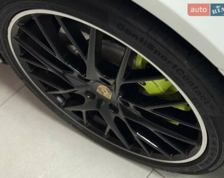 Белый Порше Панамера, объемом двигателя 2.89 л и пробегом 59 тыс. км за 99500 $, фото 18 на Automoto.ua