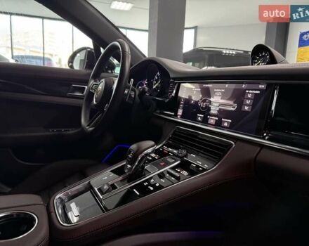 Белый Порше Панамера, объемом двигателя 2.89 л и пробегом 59 тыс. км за 99500 $, фото 71 на Automoto.ua