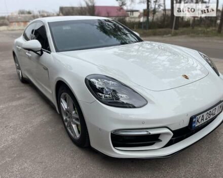 Білий Порше Panamera, об'ємом двигуна 2.89 л та пробігом 39 тис. км за 117500 $, фото 22 на Automoto.ua