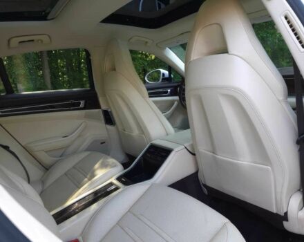 Білий Порше Panamera, об'ємом двигуна 3 л та пробігом 57 тис. км за 30000 $, фото 16 на Automoto.ua