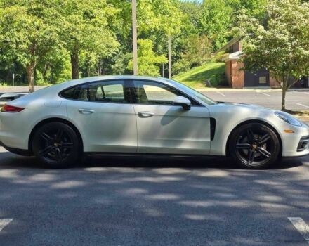 Білий Порше Panamera, об'ємом двигуна 3 л та пробігом 57 тис. км за 30000 $, фото 4 на Automoto.ua