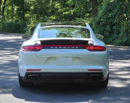 Білий Порше Panamera, об'ємом двигуна 3 л та пробігом 57 тис. км за 30000 $, фото 7 на Automoto.ua