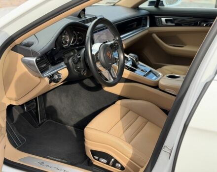 Белый Порше Панамера, объемом двигателя 2.9 л и пробегом 100 тыс. км за 59000 $, фото 9 на Automoto.ua