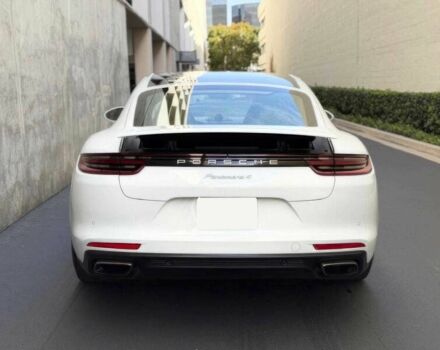 Белый Порше Панамера, объемом двигателя 2.9 л и пробегом 31 тыс. км за 21000 $, фото 5 на Automoto.ua