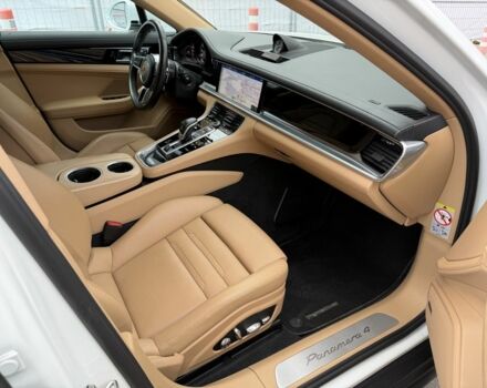 Белый Порше Панамера, объемом двигателя 2.9 л и пробегом 100 тыс. км за 59000 $, фото 13 на Automoto.ua