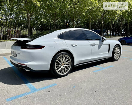 Білий Порше Panamera, об'ємом двигуна 2.9 л та пробігом 33 тис. км за 124999 $, фото 3 на Automoto.ua