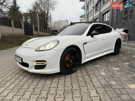 Білий Порше Panamera, об'ємом двигуна 4.8 л та пробігом 139 тис. км за 17000 $, фото 1 на Automoto.ua