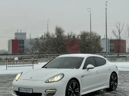 Белый Порше Панамера, объемом двигателя 3.6 л и пробегом 125 тыс. км за 17999 $, фото 1 на Automoto.ua