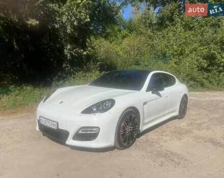 Білий Порше Panamera, об'ємом двигуна 4.81 л та пробігом 97 тис. км за 23999 $, фото 1 на Automoto.ua