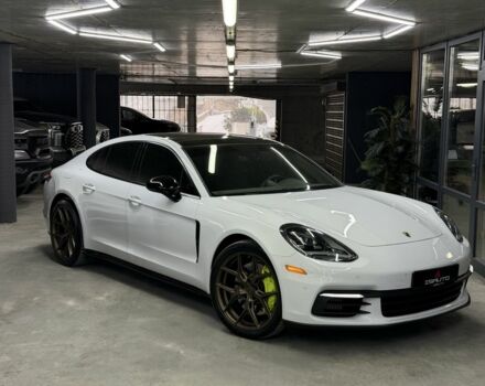 Белый Порше Панамера, объемом двигателя 2.9 л и пробегом 42 тыс. км за 67500 $, фото 1 на Automoto.ua