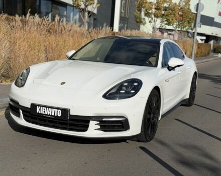Порше Панамера 2018 в Киеве на Automoto.ua Белый Порше Панамера, объемом двигателя 2.9 л и пробегом 100 тыс. км за 59000 $, фото 1 на Automoto.ua