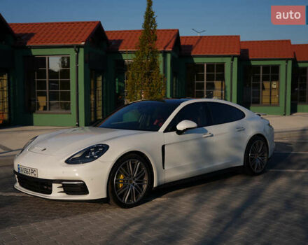 Білий Порше Panamera, об'ємом двигуна 3 л та пробігом 85 тис. км за 49999 $, фото 1 на Automoto.ua