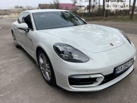 Білий Порше Panamera, об'ємом двигуна 2.89 л та пробігом 39 тис. км за 117500 $, фото 1 на Automoto.ua