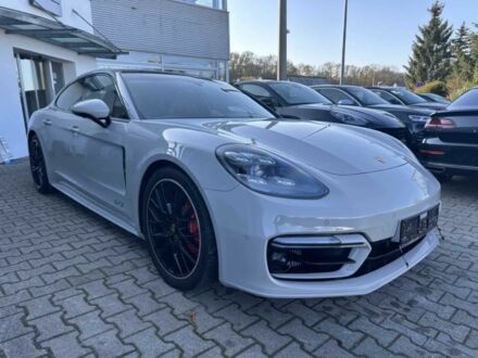 Порше Panamera 2023 у Львові на Automoto.ua Білий Порше Panamera, об'ємом двигуна 4 л та пробігом 20 тис. км за 37000 $, фото 1 на Automoto.ua