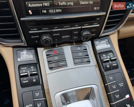 Порше Панамера 2011 в Ровно на Automoto.ua Бежевый Порше Панамера, объемом двигателя 4.8 л и пробегом 147 тыс. км за 22700 $, фото 4 на Automoto.ua