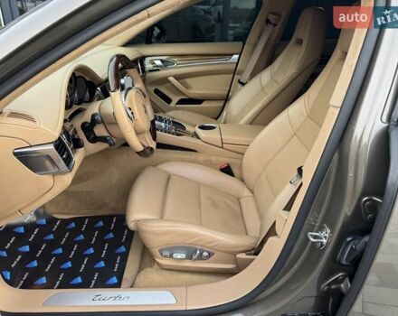 Порше Панамера 2011 в Ровно на Automoto.ua Бежевый Порше Панамера, объемом двигателя 4.8 л и пробегом 147 тыс. км за 22700 $, фото 20 на Automoto.ua