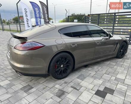 Порше Панамера 2011 в Ровно на Automoto.ua Бежевый Порше Панамера, объемом двигателя 4.8 л и пробегом 147 тыс. км за 22700 $, фото 2 на Automoto.ua