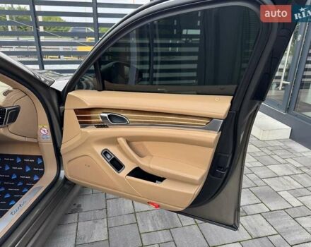 Порше Панамера 2011 в Ровно на Automoto.ua Бежевый Порше Панамера, объемом двигателя 4.8 л и пробегом 147 тыс. км за 22700 $, фото 33 на Automoto.ua