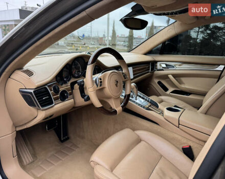Бежевий Порше Panamera, об'ємом двигуна 4.81 л та пробігом 143 тис. км за 24999 $, фото 7 на Automoto.ua