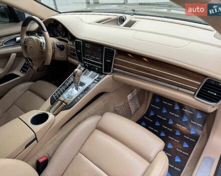 Порше Панамера 2011 в Ровно на Automoto.ua Бежевый Порше Панамера, объемом двигателя 4.8 л и пробегом 147 тыс. км за 22700 $, фото 34 на Automoto.ua