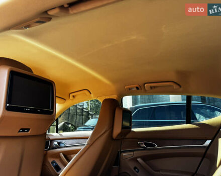 Бежевый Порше Панамера, объемом двигателя 3.61 л и пробегом 260 тыс. км за 15000 $, фото 21 на Automoto.ua