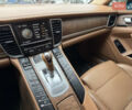 Бежевий Порше Panamera, об'ємом двигуна 3.61 л та пробігом 310 тис. км за 14000 $, фото 32 на Automoto.ua