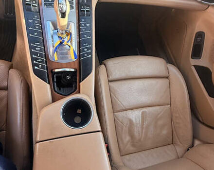 Черный Порше Панамера, объемом двигателя 4.8 л и пробегом 153 тыс. км за 16500 $, фото 13 на Automoto.ua