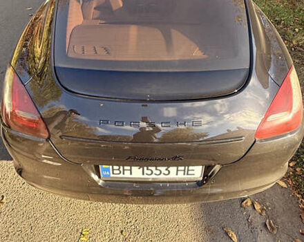 Черный Порше Панамера, объемом двигателя 4.8 л и пробегом 153 тыс. км за 16500 $, фото 9 на Automoto.ua