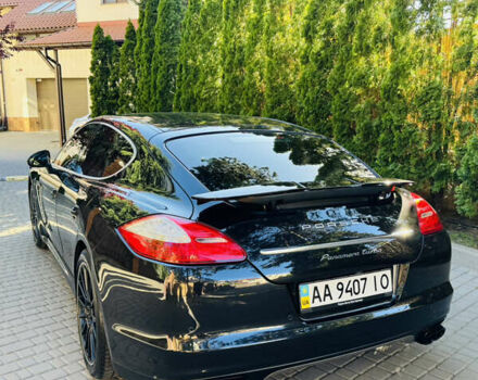 Черный Порше Панамера, объемом двигателя 4.8 л и пробегом 167 тыс. км за 18500 $, фото 16 на Automoto.ua