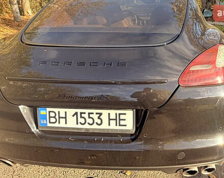 Черный Порше Панамера, объемом двигателя 4.8 л и пробегом 153 тыс. км за 16500 $, фото 5 на Automoto.ua