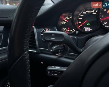 Чорний Порше Panamera, об'ємом двигуна 4.81 л та пробігом 173 тис. км за 15990 $, фото 13 на Automoto.ua