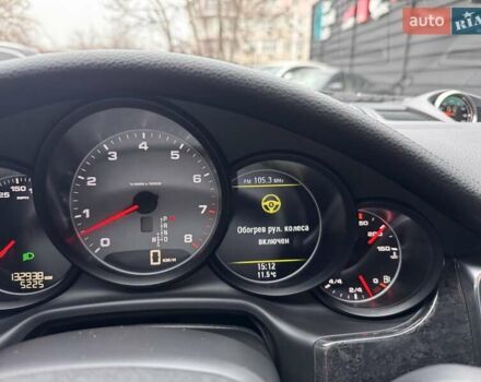 Черный Порше Панамера, объемом двигателя 4.81 л и пробегом 133 тыс. км за 15900 $, фото 20 на Automoto.ua