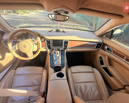 Черный Порше Панамера, объемом двигателя 4.8 л и пробегом 153 тыс. км за 16500 $, фото 15 на Automoto.ua