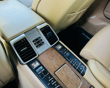 Черный Порше Панамера, объемом двигателя 4.8 л и пробегом 167 тыс. км за 19900 $, фото 32 на Automoto.ua