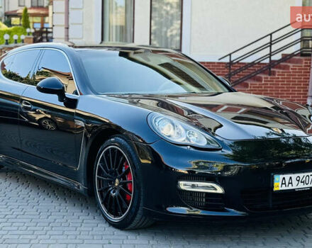 Черный Порше Панамера, объемом двигателя 4.8 л и пробегом 167 тыс. км за 18500 $, фото 1 на Automoto.ua