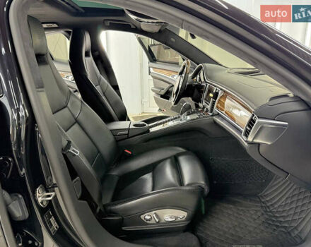 Чорний Порше Panamera, об'ємом двигуна 4.81 л та пробігом 151 тис. км за 23000 $, фото 22 на Automoto.ua
