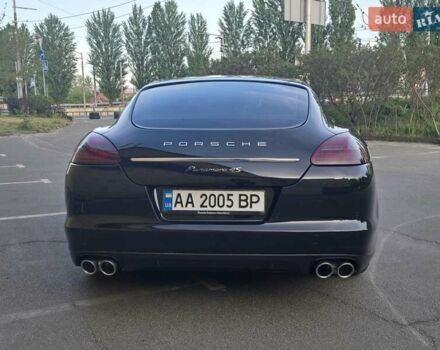 Черный Порше Панамера, объемом двигателя 4.81 л и пробегом 82 тыс. км за 22900 $, фото 6 на Automoto.ua