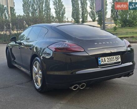 Черный Порше Панамера, объемом двигателя 4.81 л и пробегом 82 тыс. км за 22900 $, фото 7 на Automoto.ua
