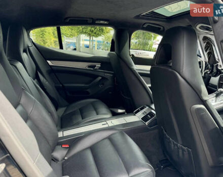 Черный Порше Панамера, объемом двигателя 4.81 л и пробегом 120 тыс. км за 37900 $, фото 13 на Automoto.ua