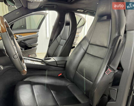 Чорний Порше Panamera, об'ємом двигуна 4.81 л та пробігом 151 тис. км за 23000 $, фото 39 на Automoto.ua